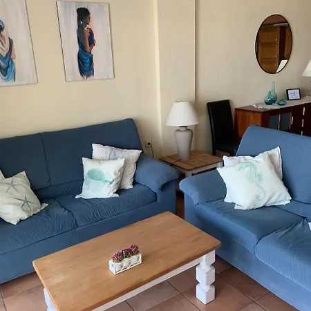 Excelsior Beachfront Apartamento *