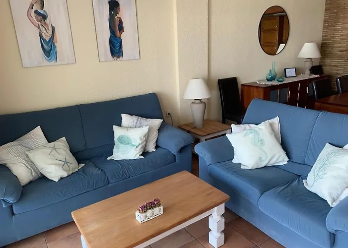 Excelsior Beachfront Apartment *